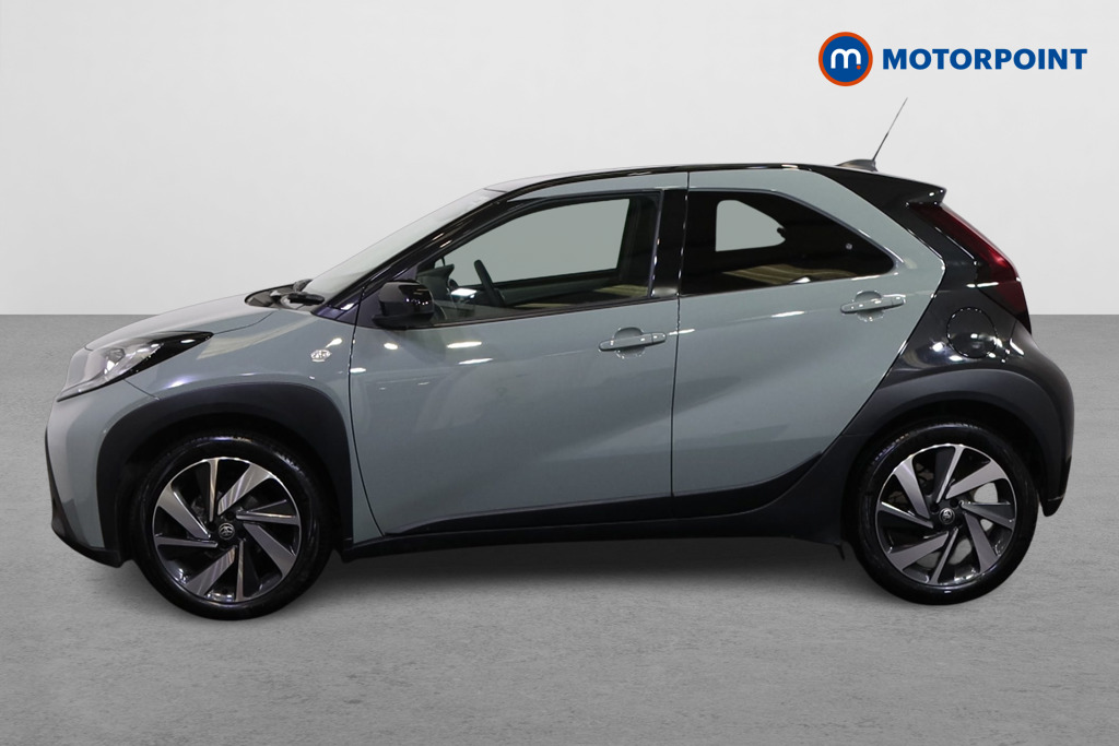 Toyota Aygo X Edge Manual Petrol Hatchback - Stock Number (1588691) - Passenger side