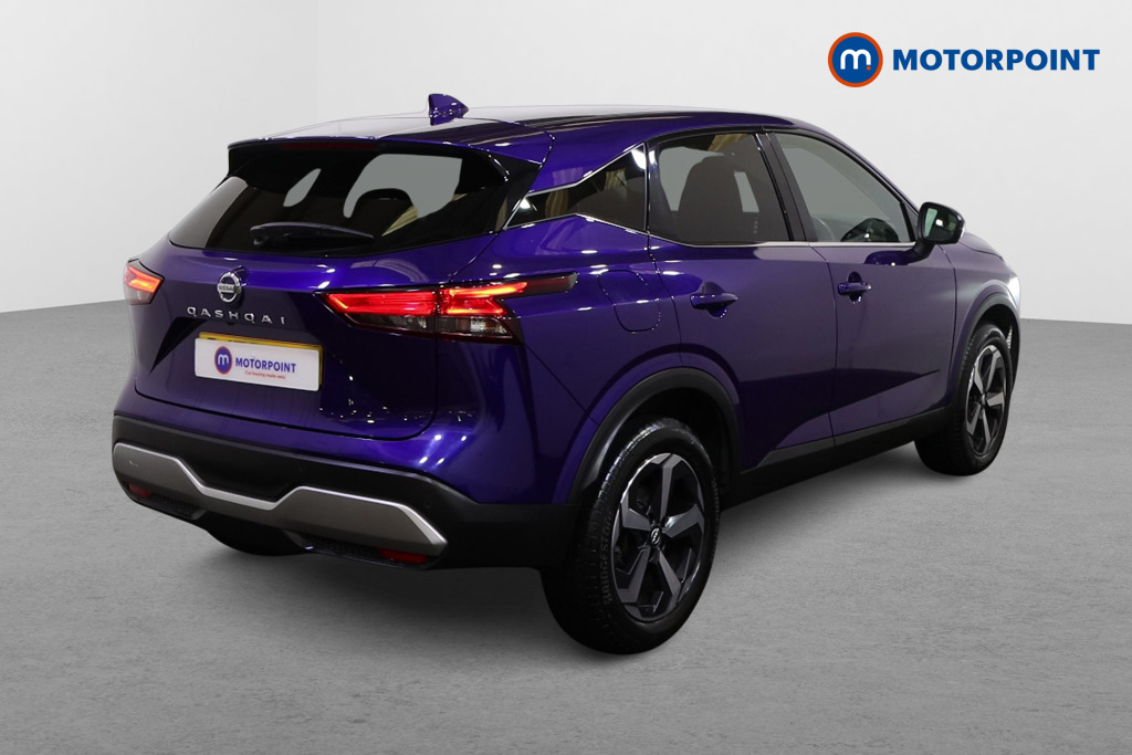 Nissan Qashqai N-Connecta Automatic Petrol SUV - Stock Number (1588756) - Drivers side rear corner