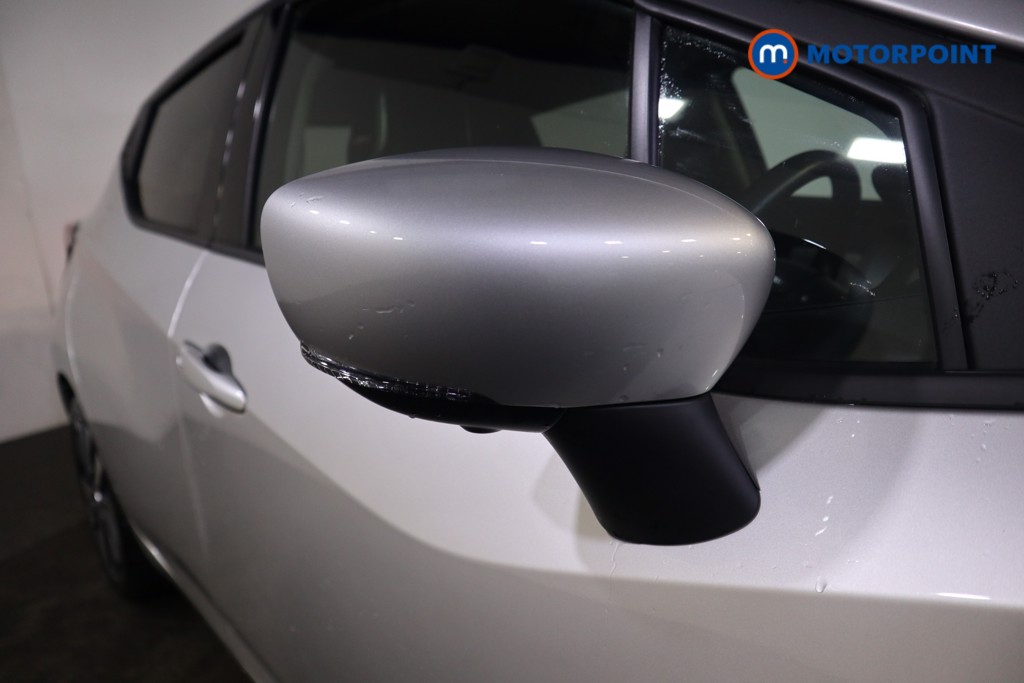 Nissan Micra Tekna Automatic Petrol Hatchback - Stock Number (1588787) - 28th supplementary image