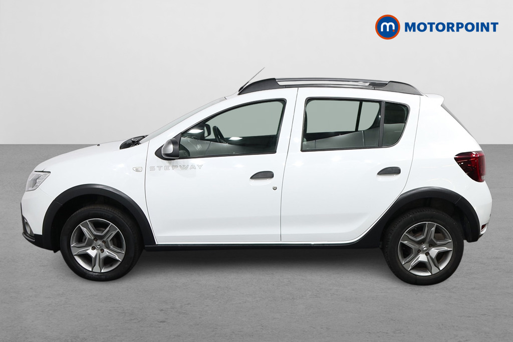 Dacia Sandero Stepway Comfort Manual Petrol Hatchback - Stock Number (1588871) - Passenger side