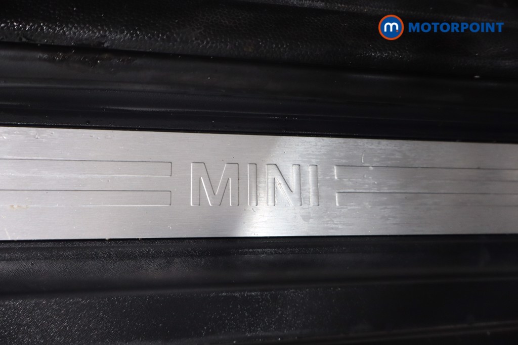 Mini Hatchback Cooper Classic Automatic Petrol Hatchback - Stock Number (1588892) - 21st supplementary image