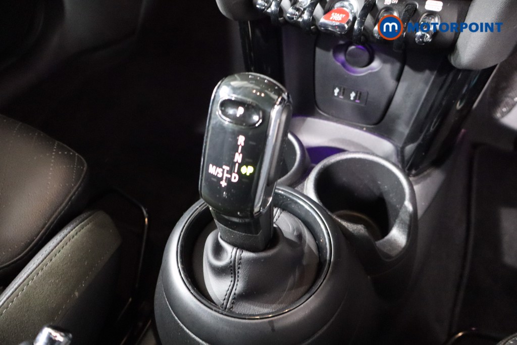 Mini Hatchback Cooper Automatic Petrol Hatchback - Stock Number (1588896) - 14th supplementary image