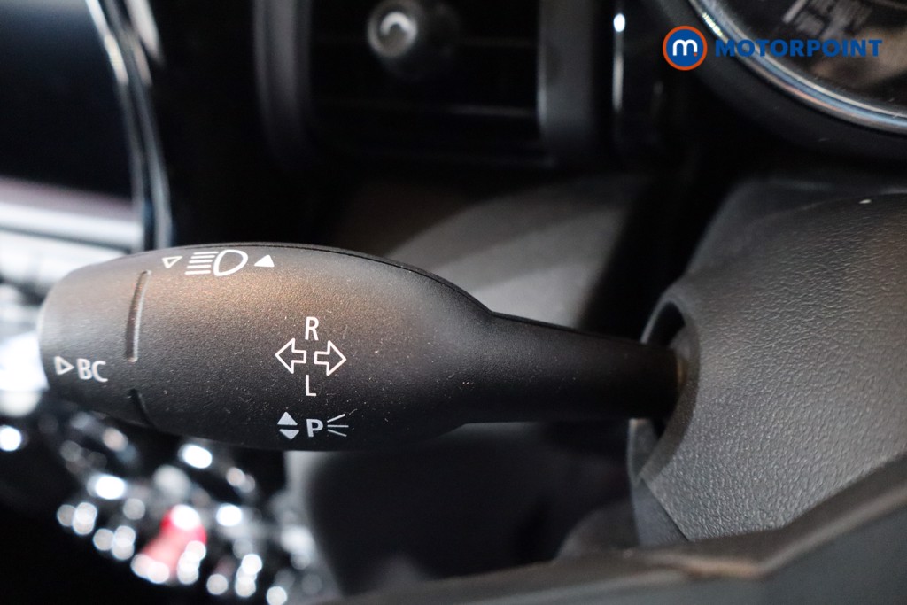Mini Hatchback Cooper Automatic Petrol Hatchback - Stock Number (1588896) - 20th supplementary image