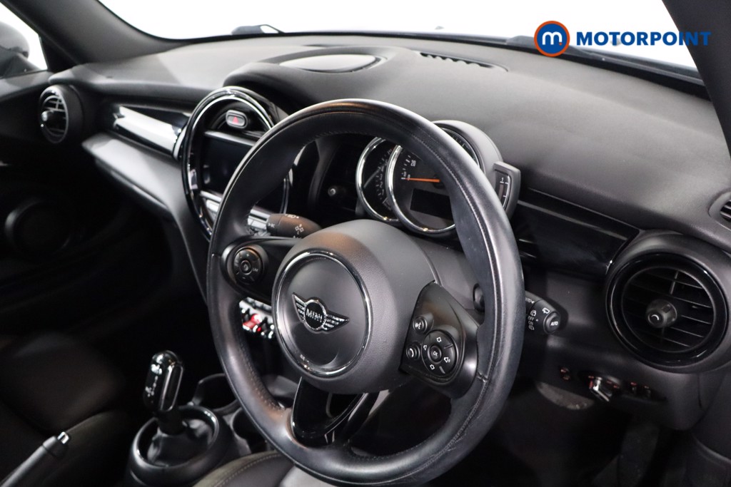 Mini Hatchback Cooper Automatic Petrol Hatchback - Stock Number (1588896) - 25th supplementary image