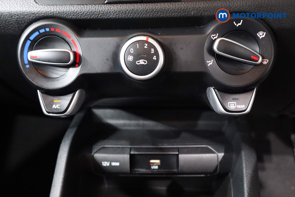 KIA Stonic 2 Manual Petrol SUV - Stock Number (1589014) - 19th supplementary image
