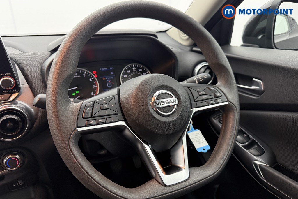 Nissan Juke Acenta Manual Petrol SUV - Stock Number (1589071) - 3rd supplementary image
