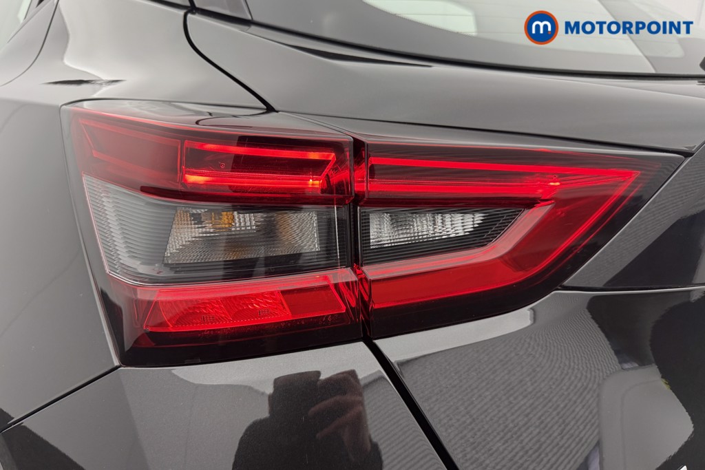 Nissan Juke Acenta Manual Petrol SUV - Stock Number (1589071) - 19th supplementary image