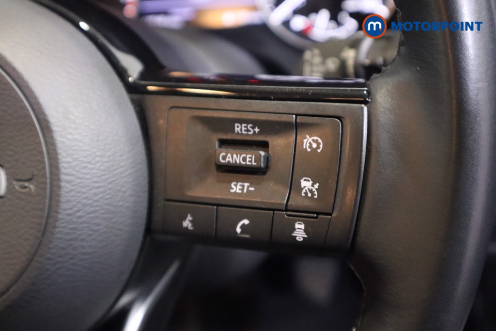 Nissan Qashqai Acenta Premium Manual Petrol SUV - Stock Number (1589442) - 12th supplementary image