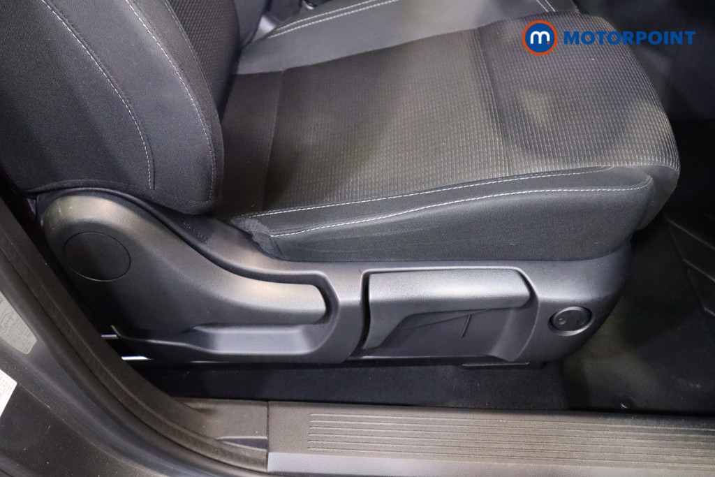 Nissan Qashqai Acenta Premium Manual Petrol SUV - Stock Number (1589442) - 15th supplementary image