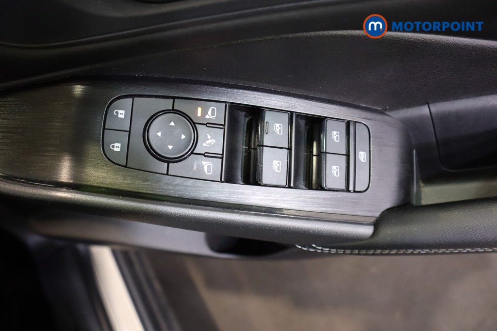 Nissan Qashqai Acenta Premium Manual Petrol SUV - Stock Number (1589448) - 13th supplementary image