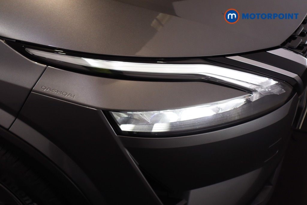 Nissan Qashqai Acenta Premium Manual Petrol SUV - Stock Number (1589448) - 27th supplementary image