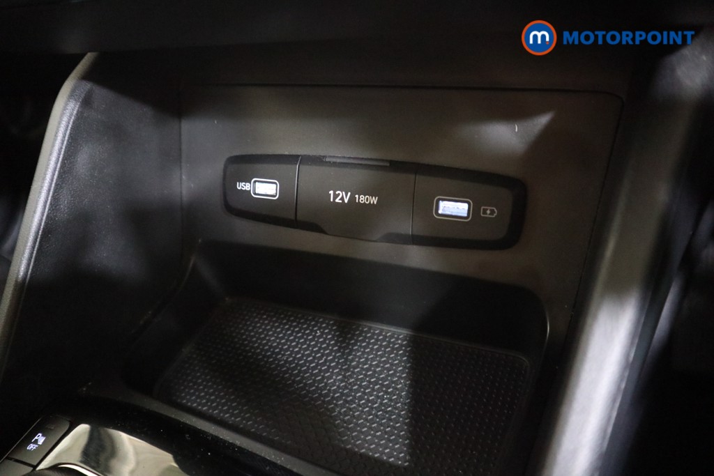 Hyundai Tucson Se Connect Manual Petrol SUV - Stock Number (1589451) - 8th supplementary image