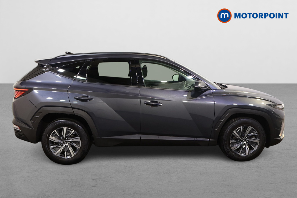Hyundai Tucson Se Connect Manual Petrol SUV - Stock Number (1589451) - Drivers side
