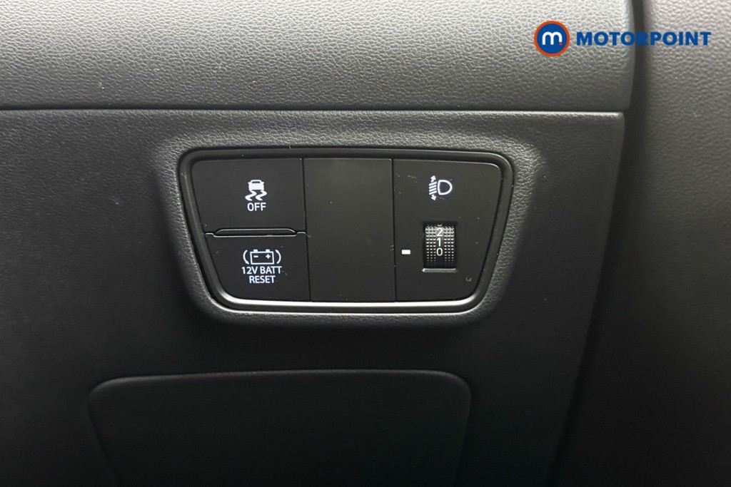 Hyundai Tucson Premium Automatic Petrol-Electric Hybrid SUV - Stock Number (1589760) - 33rd supplementary image