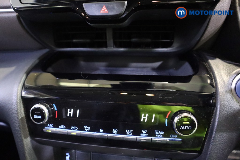 Toyota Yaris Cross Excel Automatic Petrol-Electric Hybrid Estate - Stock Number (1589797) - 4th supplementary image