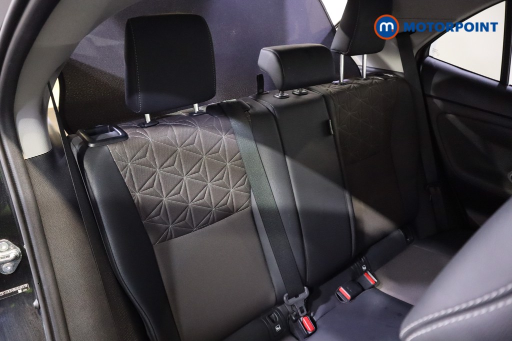 Toyota Yaris Cross Excel Automatic Petrol-Electric Hybrid Estate - Stock Number (1589797) - 17th supplementary image