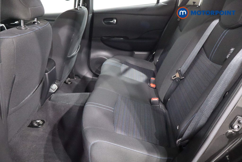 Nissan Leaf Acenta Automatic Electric Hatchback - Stock Number (1589806) - 5th supplementary image