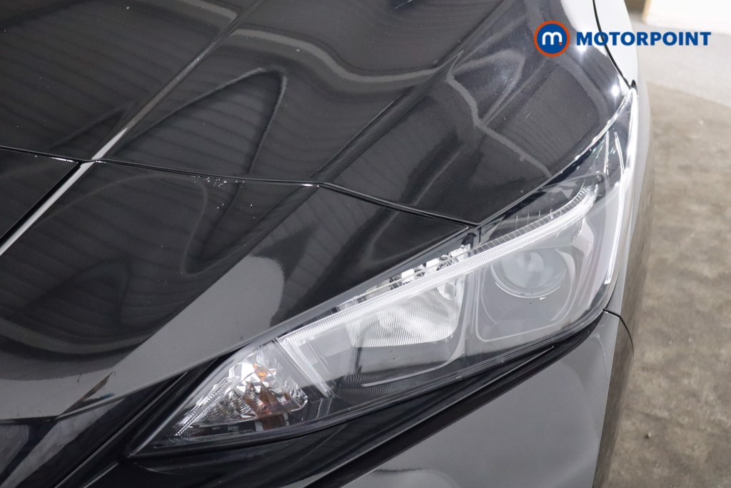 Nissan Leaf Acenta Automatic Electric Hatchback - Stock Number (1589806) - 25th supplementary image