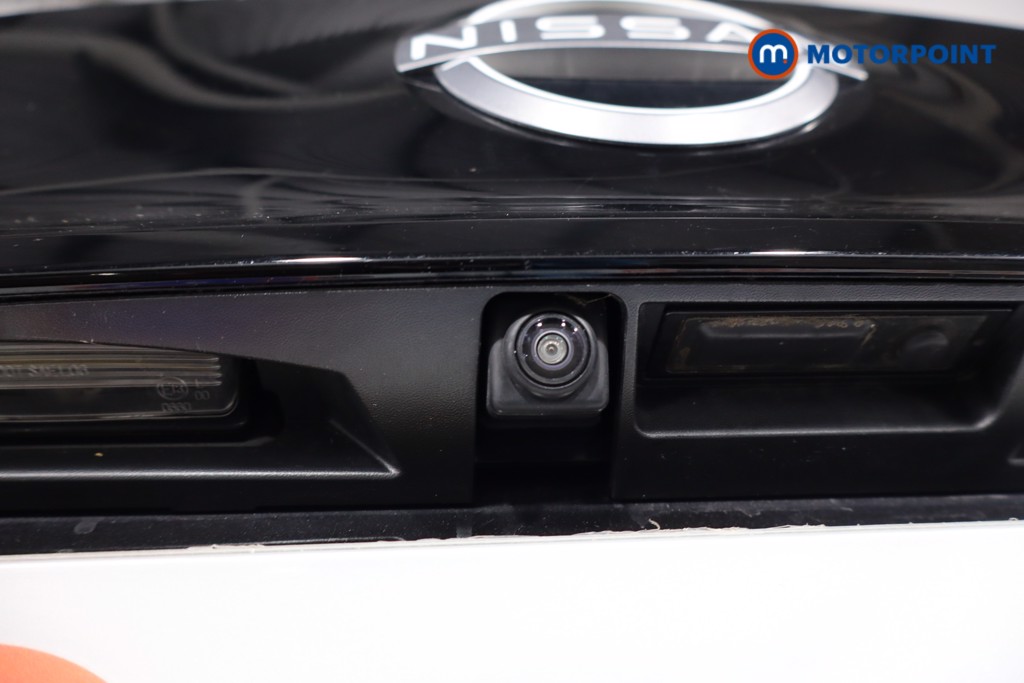 Nissan Leaf Acenta Automatic Electric Hatchback - Stock Number (1589806) - 34th supplementary image