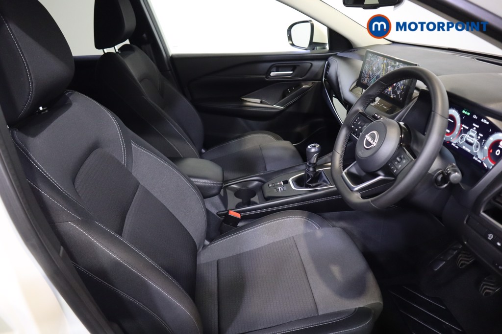 Nissan Qashqai N-Connecta Manual Petrol SUV - Stock Number (1590023) - 14th supplementary image