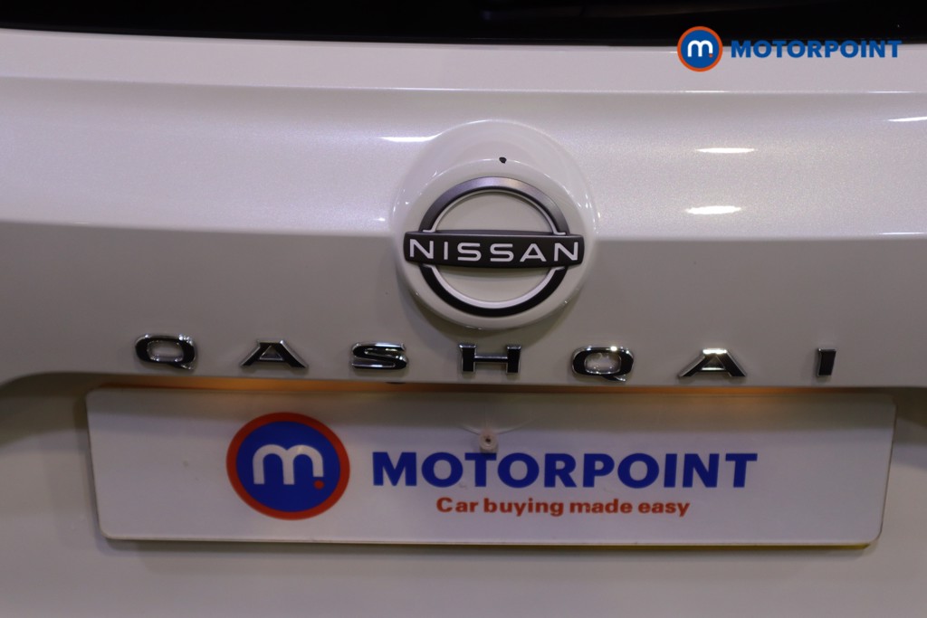 Nissan Qashqai N-Connecta Manual Petrol SUV - Stock Number (1590023) - 24th supplementary image