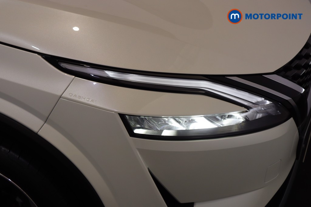 Nissan Qashqai N-Connecta Manual Petrol SUV - Stock Number (1590023) - 26th supplementary image