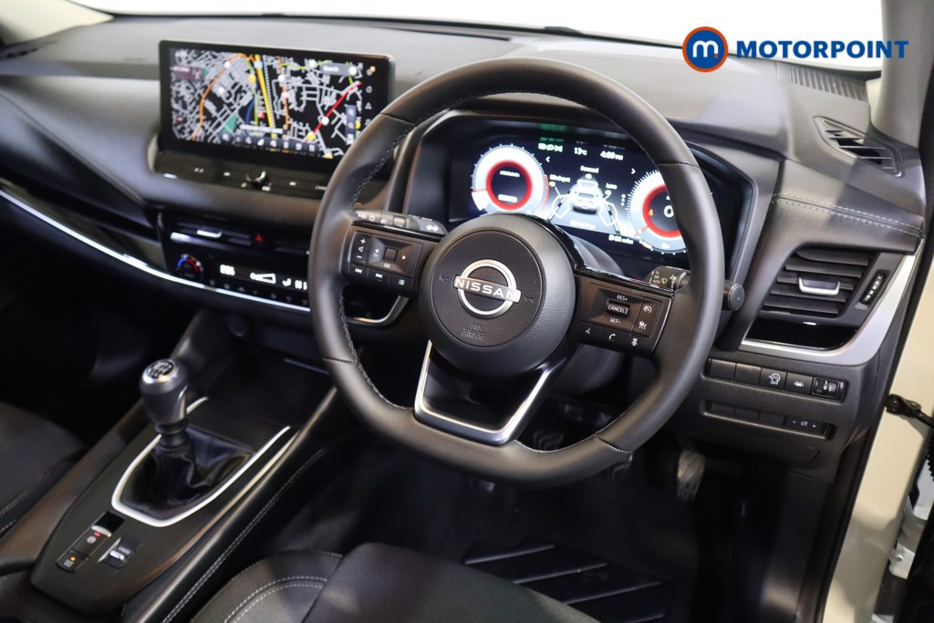 Nissan Qashqai N-Connecta Manual Petrol SUV - Stock Number (1590023) - 1st supplementary image