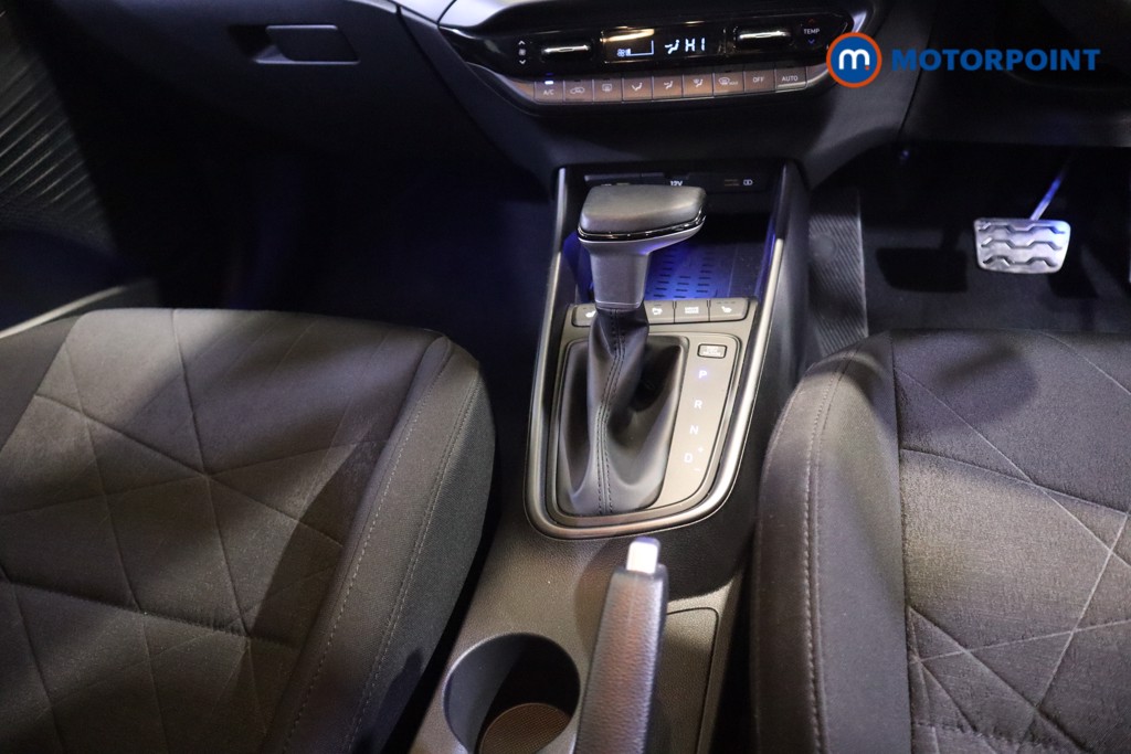 Hyundai Bayon Premium Automatic Petrol SUV - Stock Number (1590130) - 6th supplementary image