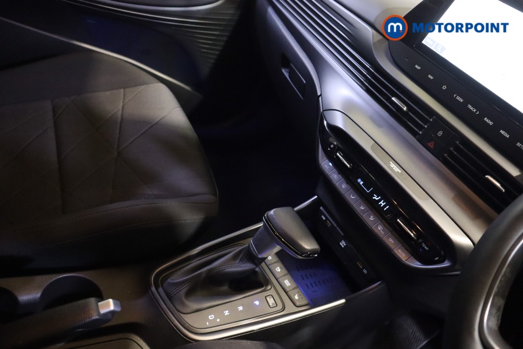 Hyundai Bayon Premium Automatic Petrol SUV - Stock Number (1590130) - 7th supplementary image