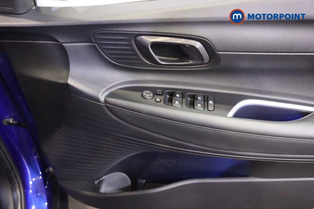 Hyundai Bayon Premium Automatic Petrol SUV - Stock Number (1590130) - 9th supplementary image