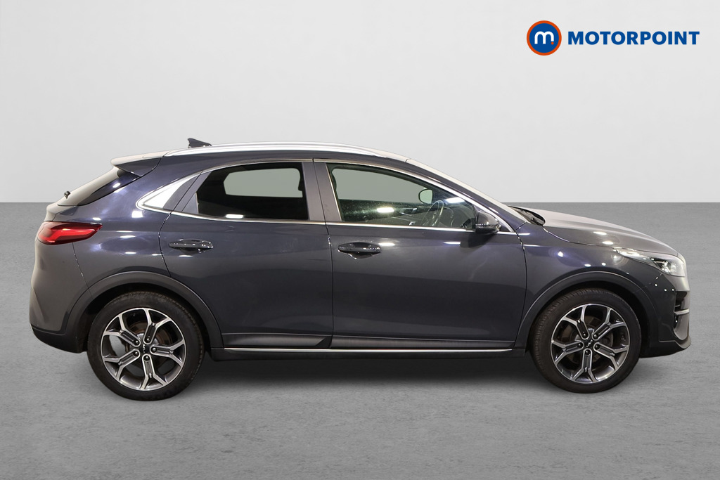 KIA Xceed 3 Manual Petrol Hatchback - Stock Number (1565313) - Drivers side