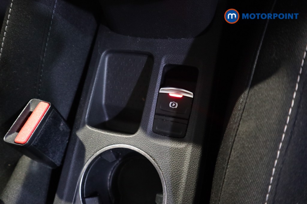 Renault Captur Iconic Automatic Petrol SUV - Stock Number (1575182) - 10th supplementary image