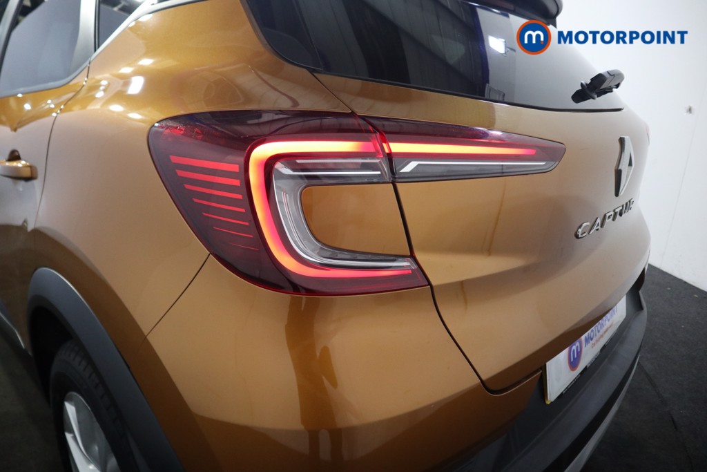 Renault Captur Iconic Automatic Petrol SUV - Stock Number (1575182) - 24th supplementary image