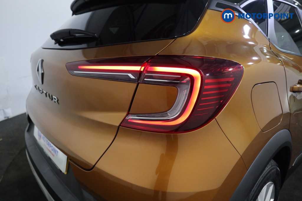 Renault Captur Iconic Automatic Petrol SUV - Stock Number (1575182) - 25th supplementary image