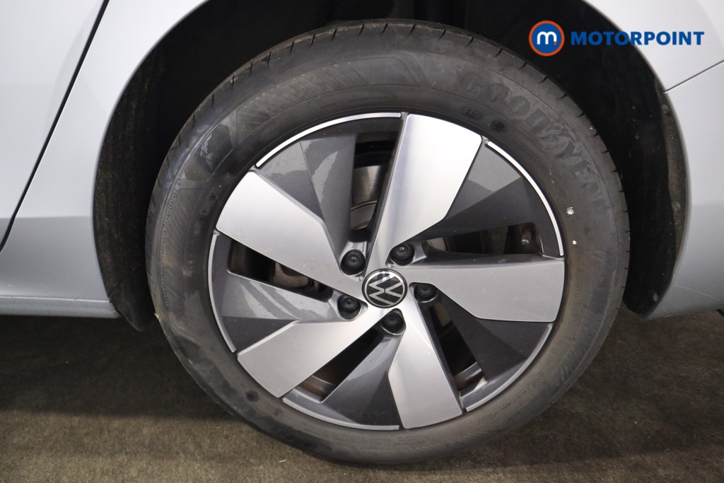 Volkswagen Passat Life Automatic Petrol Plug-In Hybrid Estate - Stock Number (1578123) - 26th supplementary image