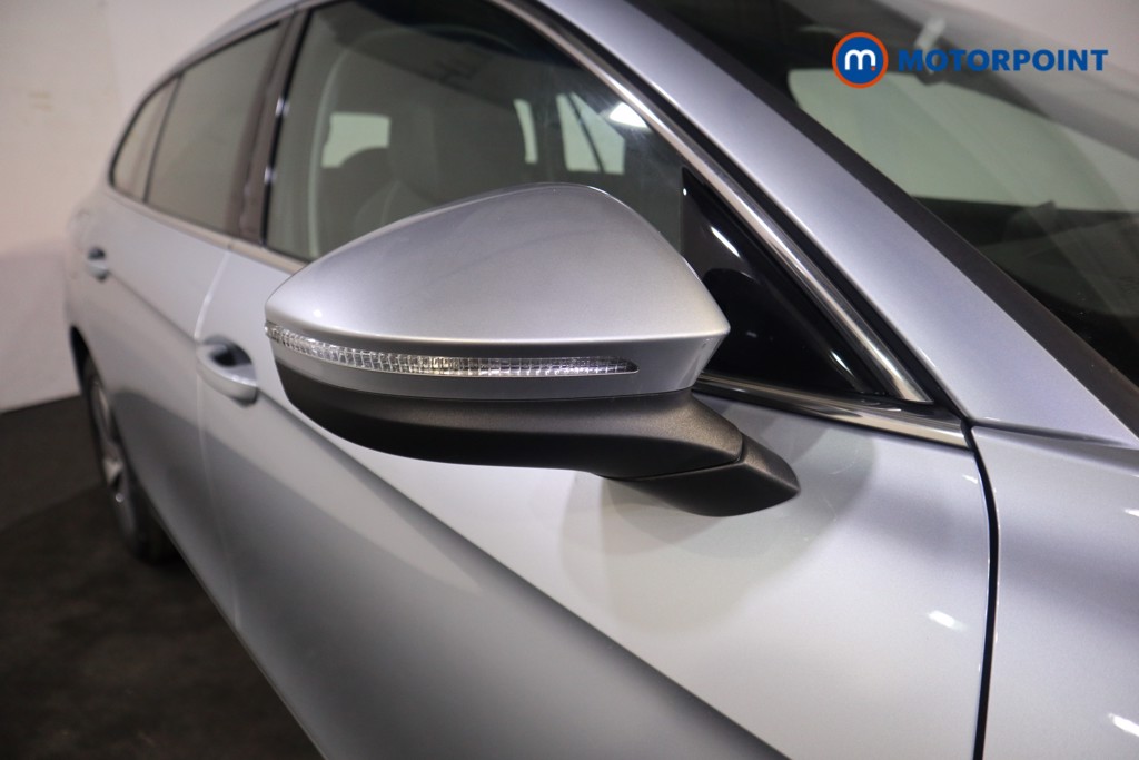 Volkswagen Passat Life Automatic Petrol Plug-In Hybrid Estate - Stock Number (1578123) - 33rd supplementary image