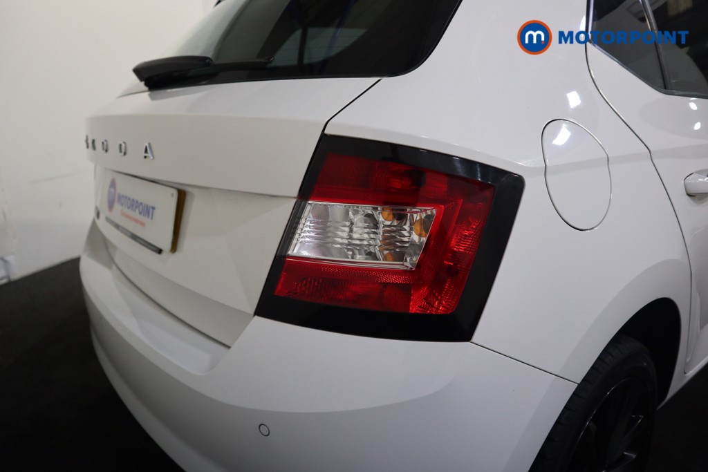 Skoda Fabia Colour Edition Manual Petrol Hatchback - Stock Number (1580373) - 24th supplementary image