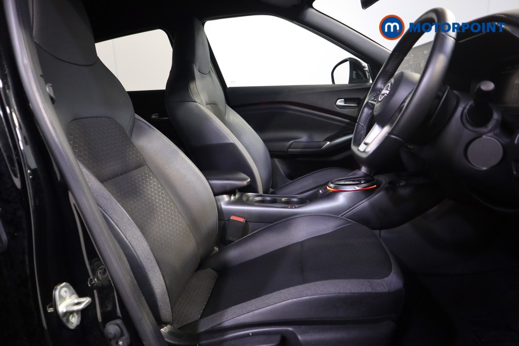 Nissan Juke N-Connecta Automatic Petrol SUV - Stock Number (1582786) - 13th supplementary image