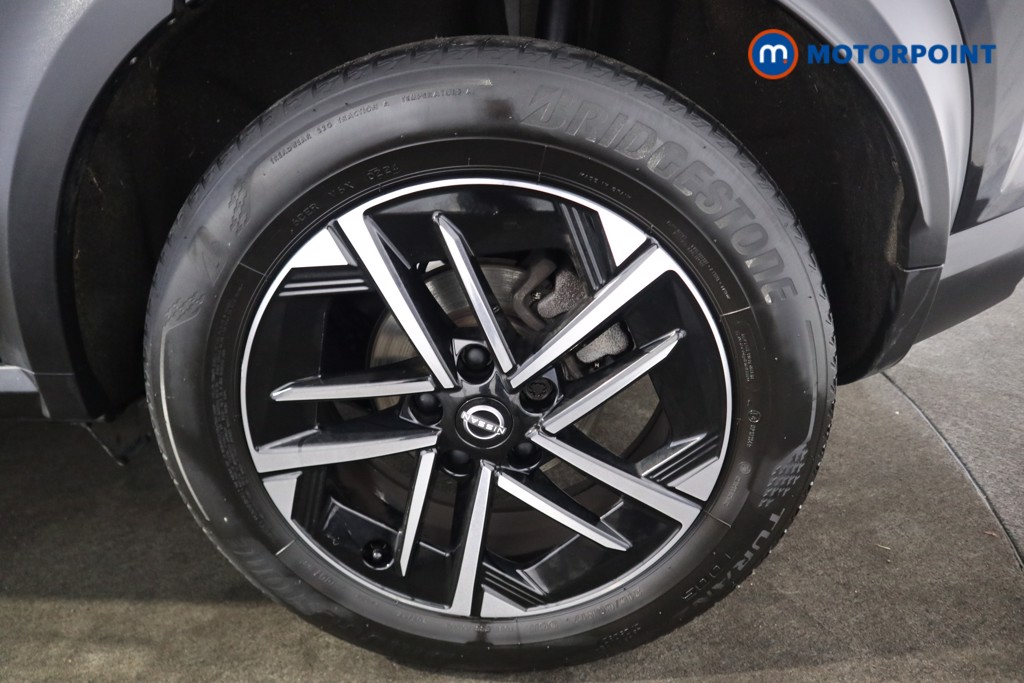Nissan Juke N-Connecta Automatic Petrol SUV - Stock Number (1582786) - 22nd supplementary image