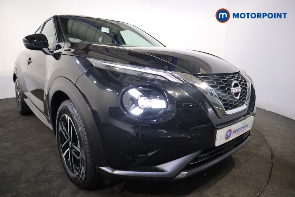 Nissan Juke N-Connecta Automatic Petrol SUV - Stock Number (1582786) - 33rd supplementary image