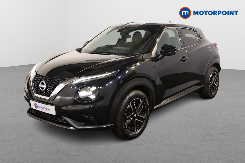 Nissan Juke N-Connecta Automatic Petrol SUV - Stock Number (1582786) - Passenger side front corner