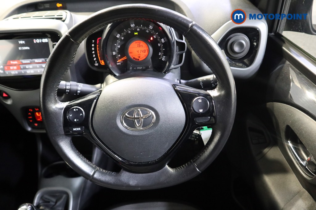 Toyota Aygo X-Trend Manual Petrol Hatchback - Stock Number (1583064) - 2nd supplementary image