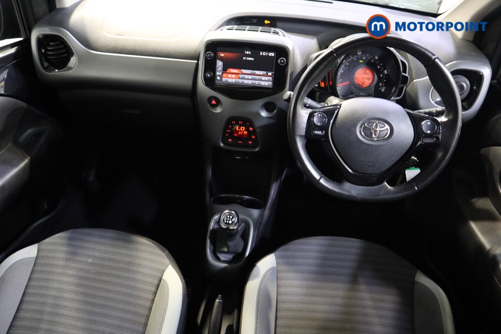 Toyota Aygo X-Trend Manual Petrol Hatchback - Stock Number (1583064) - 1st supplementary image