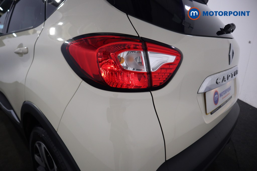 Renault Captur Dynamique S Nav Manual Petrol SUV - Stock Number (1585499) - 23rd supplementary image