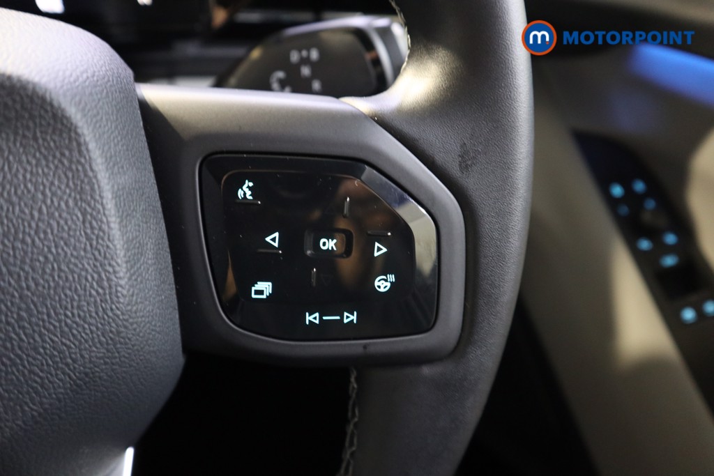 Ford Explorer Premium Automatic Electric SUV - Stock Number (1586071) - 4th supplementary image