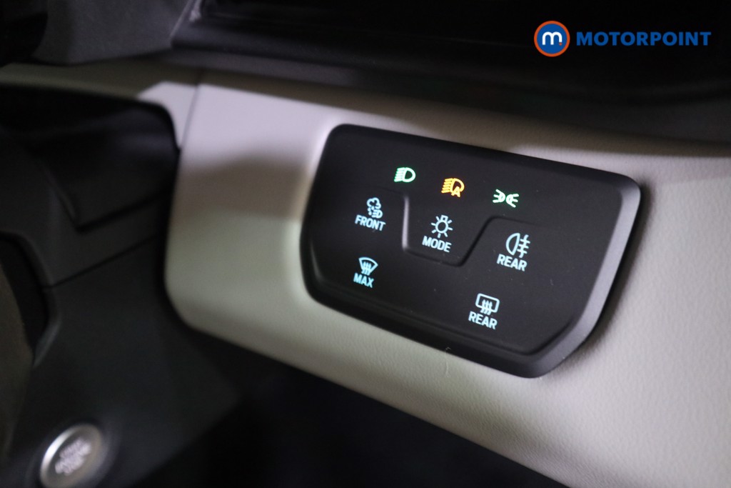Ford Explorer Premium Automatic Electric SUV - Stock Number (1586071) - 10th supplementary image