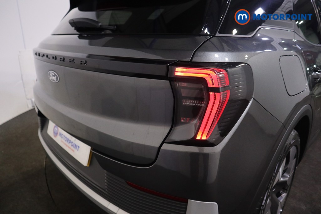 Ford Explorer Premium Automatic Electric SUV - Stock Number (1586082) - 28th supplementary image