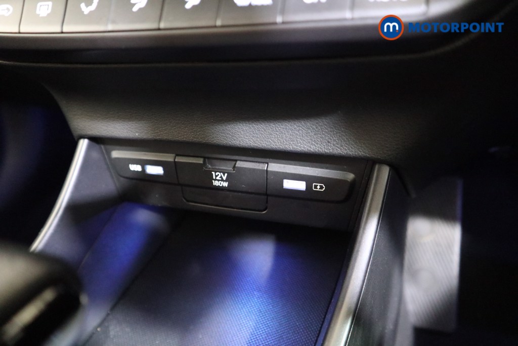Hyundai I20 Premium Automatic Petrol Hatchback - Stock Number (1586366) - 8th supplementary image