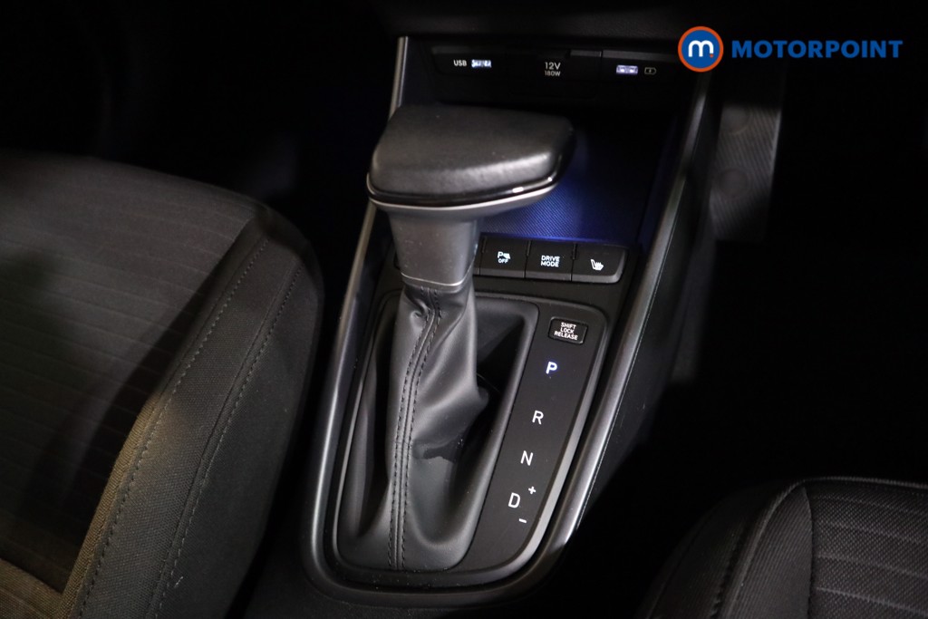 Hyundai I20 Premium Automatic Petrol Hatchback - Stock Number (1586366) - 9th supplementary image