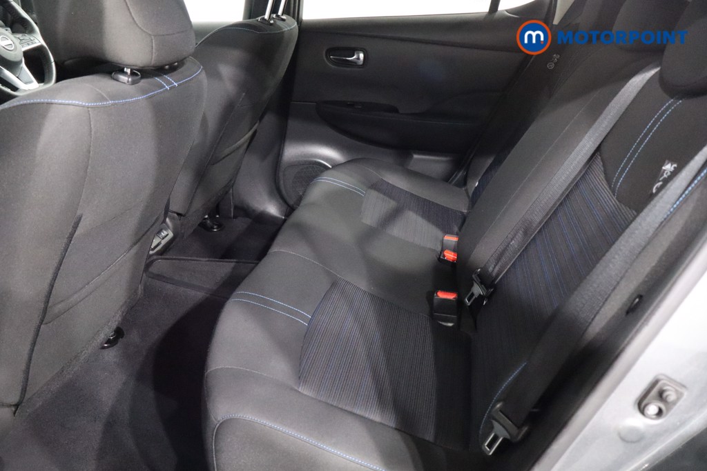 Nissan Leaf N-Connecta Automatic Electric Hatchback - Stock Number (1586953) - 5th supplementary image